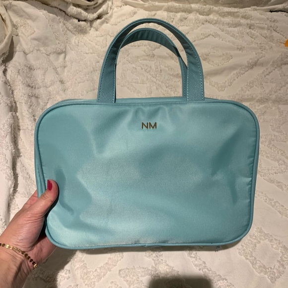 Neiman Marcus large cosmetics bag - Picture 3 of 4